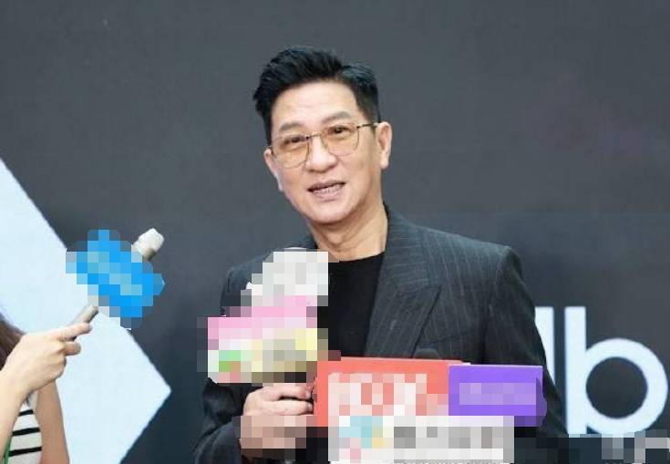 张家辉谈与关咏荷离婚传闻：哗众取宠，我觉得不用回应