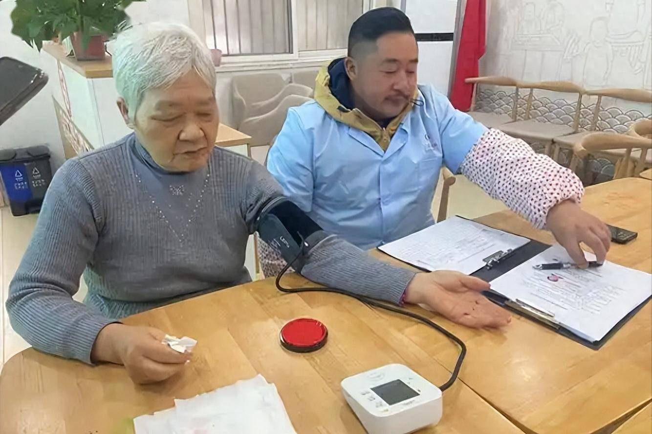豆腐是血压“抑制剂”？医生：若想要血压正常，可多吃这3种食物