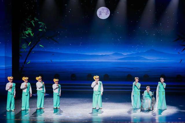 云南代表队在全国残疾人艺术汇演中荣获3个一等奖