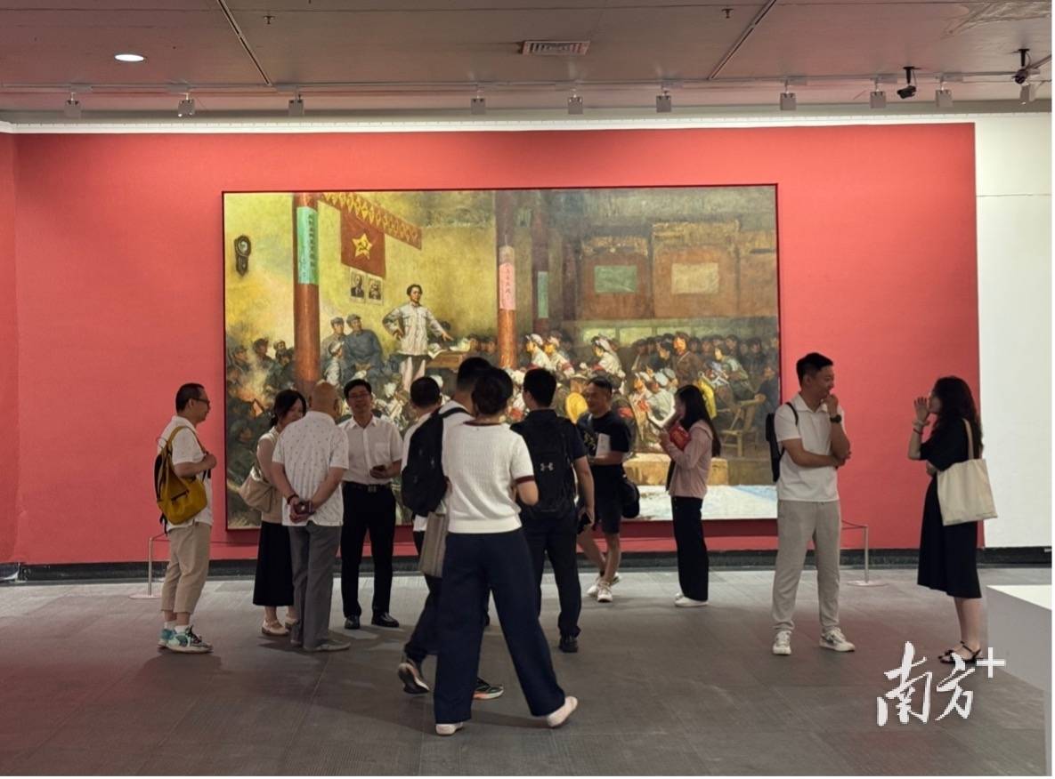 国内最大尺幅革命题材油画保护与修复研究成果《古田会议》展出