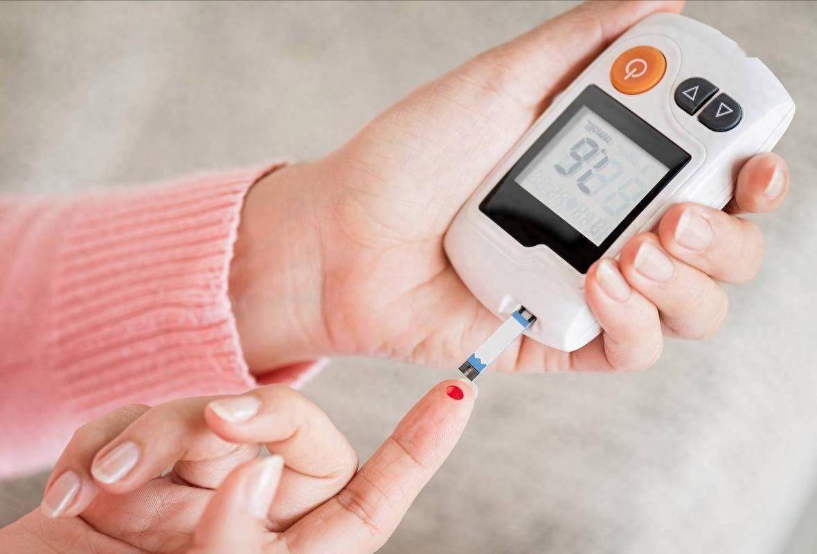 皮肤就是血糖最好的反馈！出现这3种异常，多是血糖快失控了！