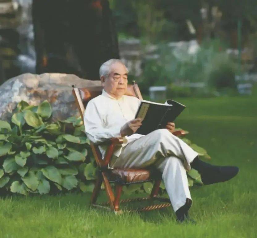 87岁书画大师失联！女儿紧急发文，称被其再婚妻子带走