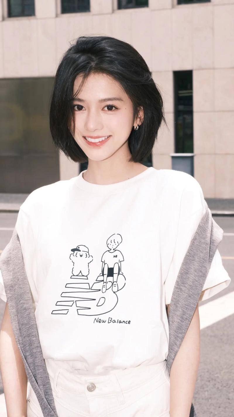 合诗雨回应抢角周洁琼的《聊斋》：我没有抢过任何人的角色