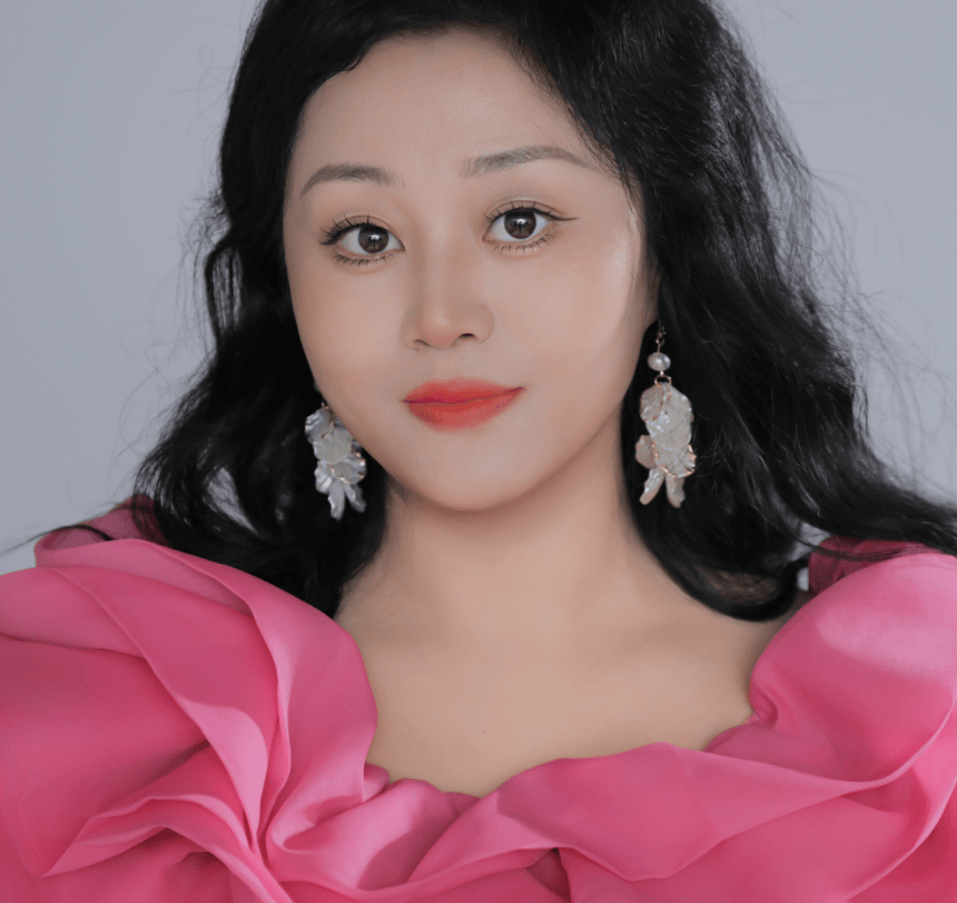 周科彤：电视台的工作经历为我打开更广阔的艺术世界