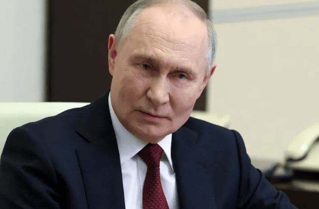 谁敢跟俄合作试试？泽连斯基下狠手了，北约成员遭重创，特朗普勃然大怒，乌克兰求锤得锤