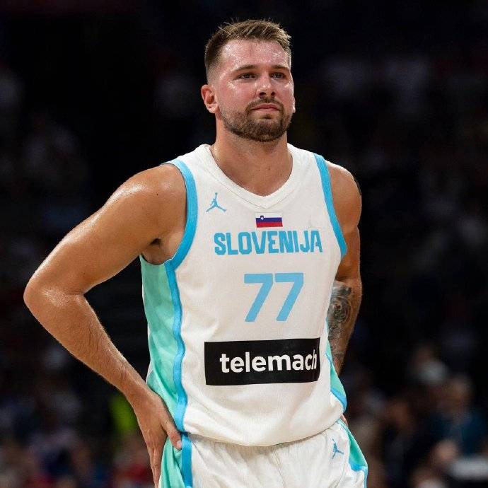 原创            欧洲杯综述:东契奇34+9+5仍吞败仗 字母31分希腊开门红