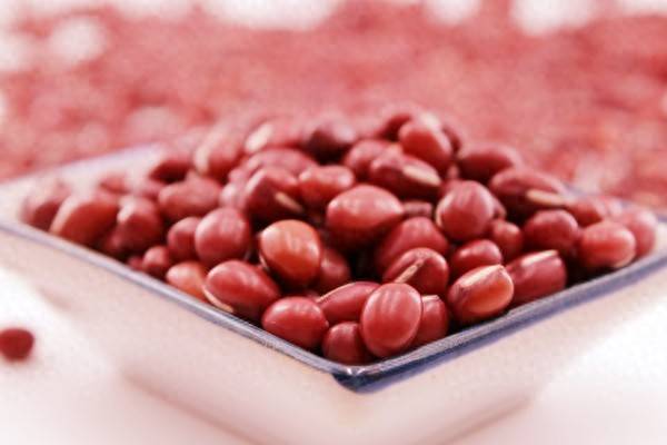 月经期减肥食谱大公开！吃饱还能悄悄瘦