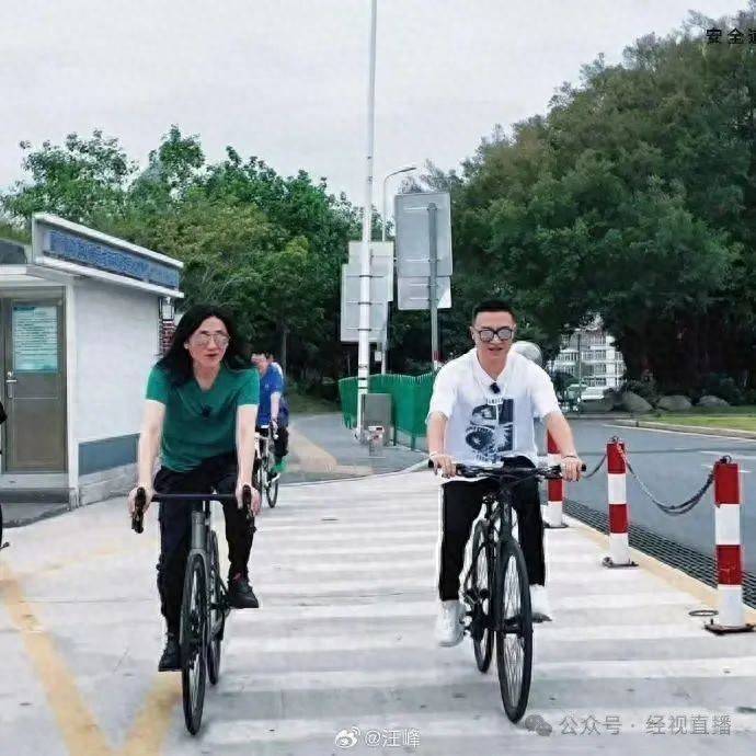 汪峰发文悼念：好兄弟因病去世，终年52岁