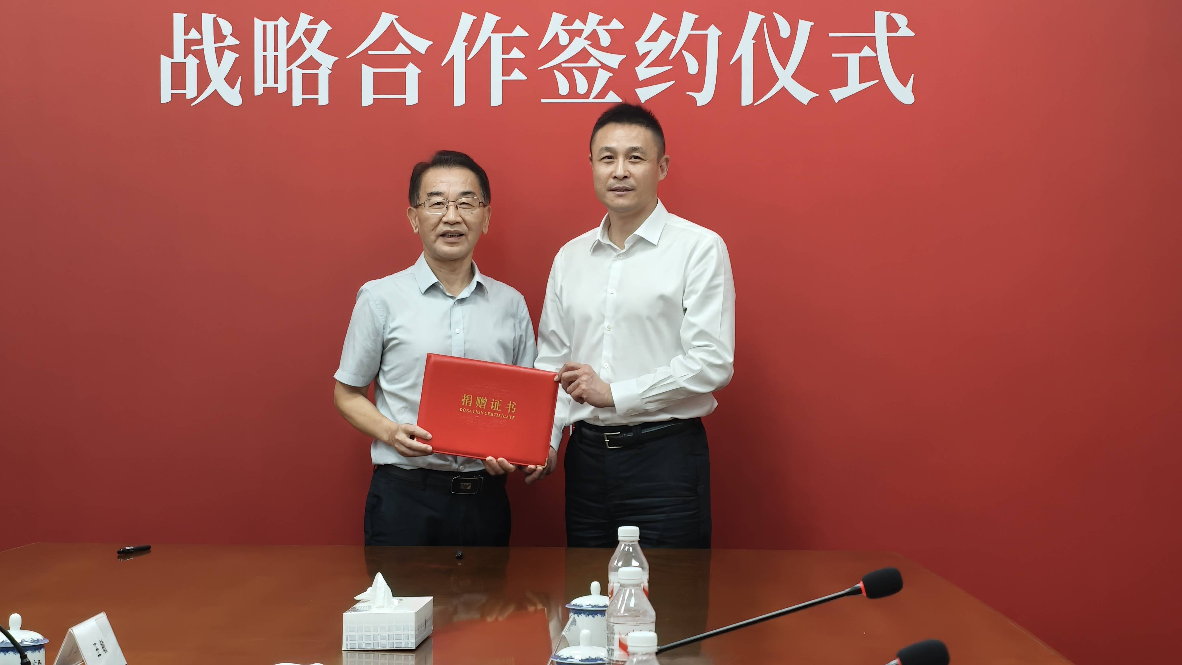 医教融合育人才！曙光口腔医院携手嘉兴大学共筑口腔医学人才高地