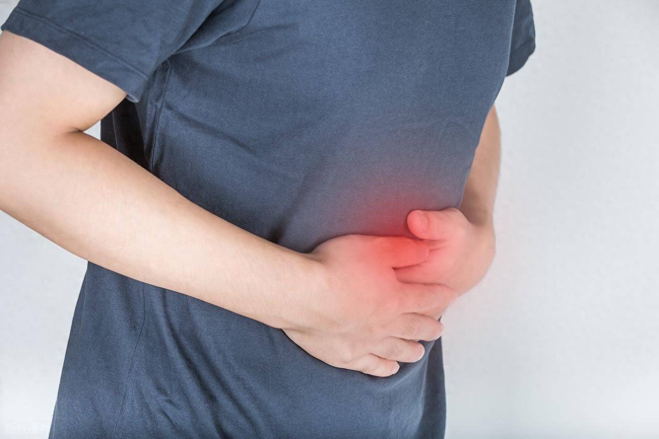 右上腹不适伴这些变化，建议关注肝脏防癌