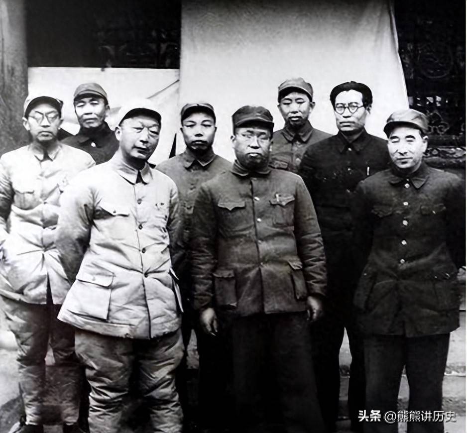 原创            八位名将同框合影，三位元帅，两位大将，两位上将