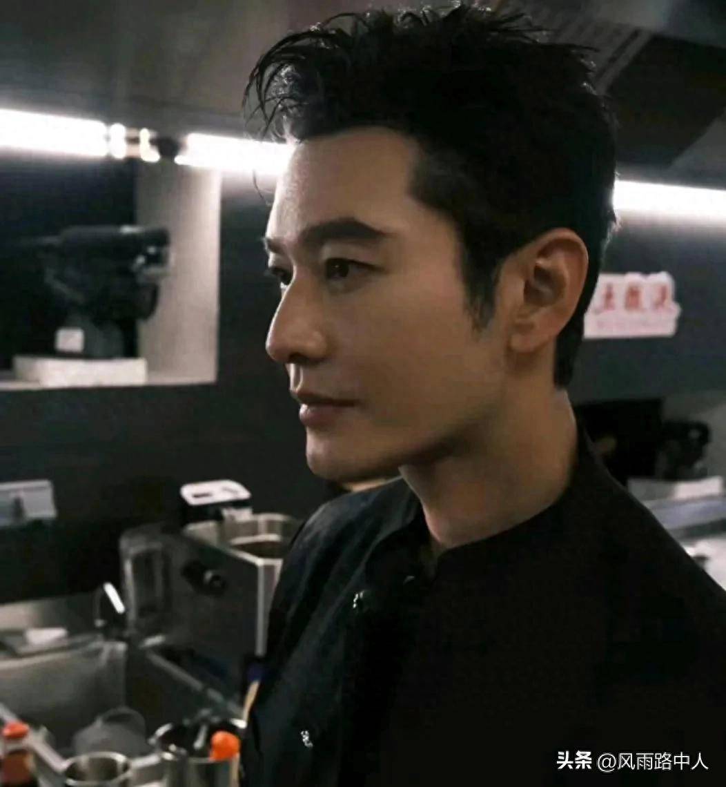 原创            笑喷了！冲着黄晓明去看的中餐厅，结果迷上了姜妍，她实在太顶了