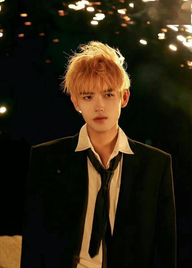 原创            钱再多有什么用！看导演陈凯歌儿子现状，给所有星二代都提了个醒