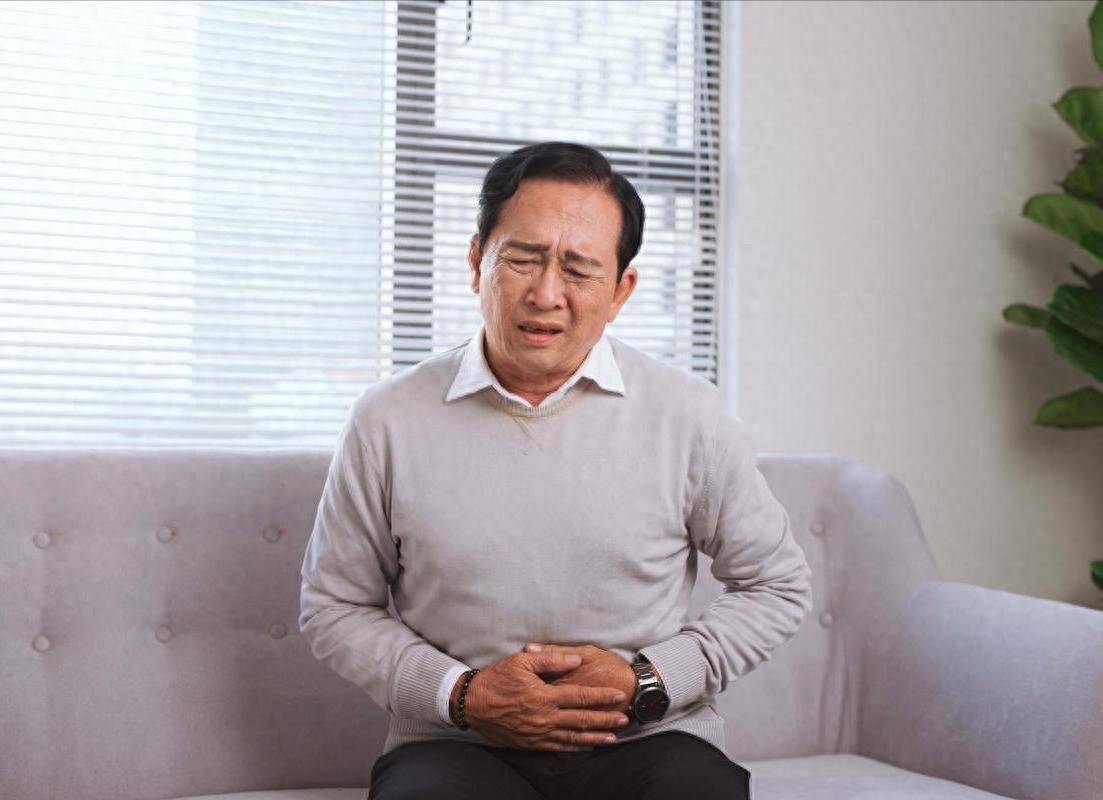 每年数万人因胰腺炎而死！医生：夏季宁可吹空调，也别干这4事