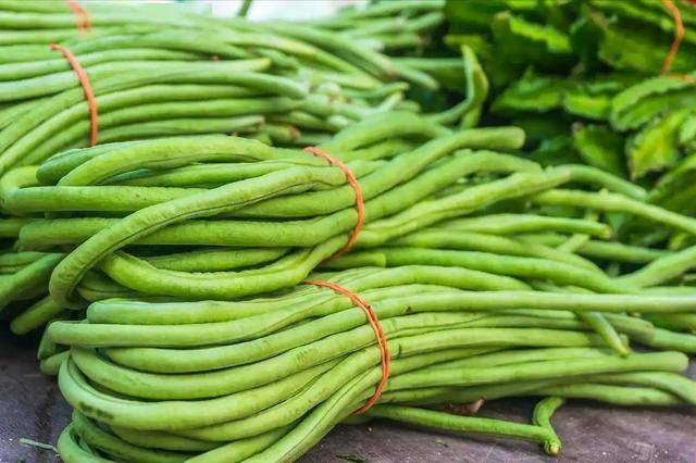 豆角是高尿酸的“催化剂”？医生：若要控制尿酸，牢记“5不吃”