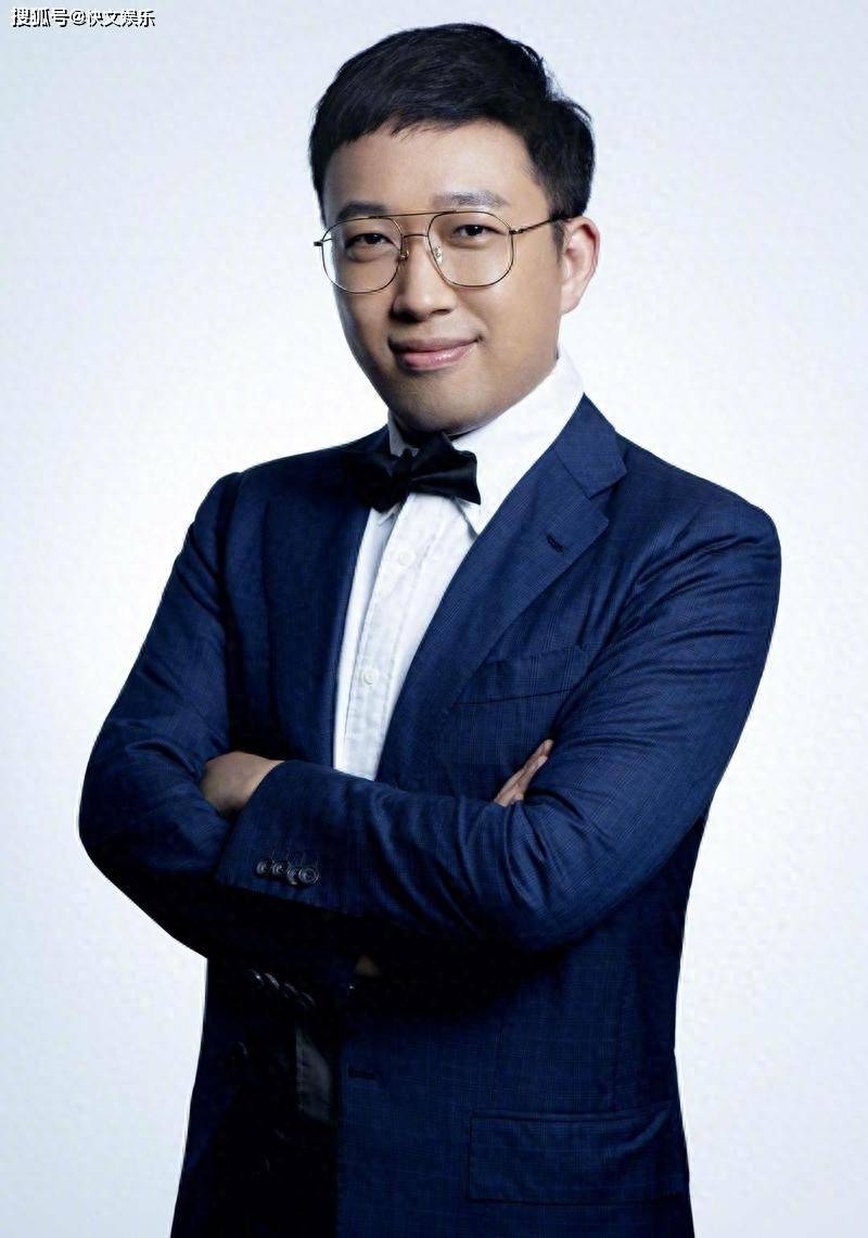 原创            于正突然发声！怒斥导演潜规则，嘲讽女星不干净，旗下艺人被换角