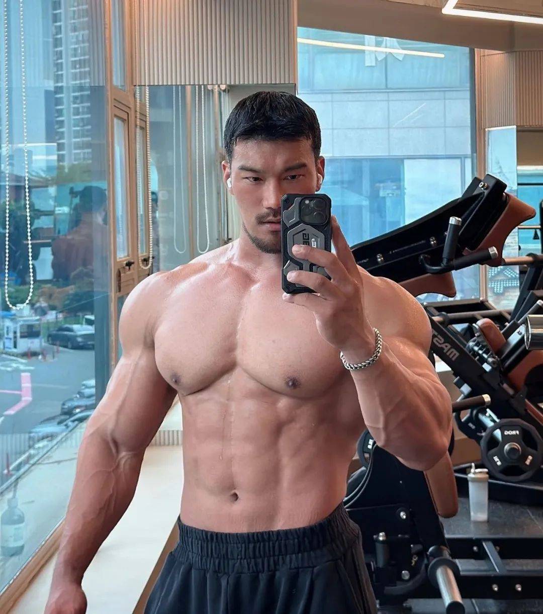 雄激素慢慢“消失”，男人该怎么办？