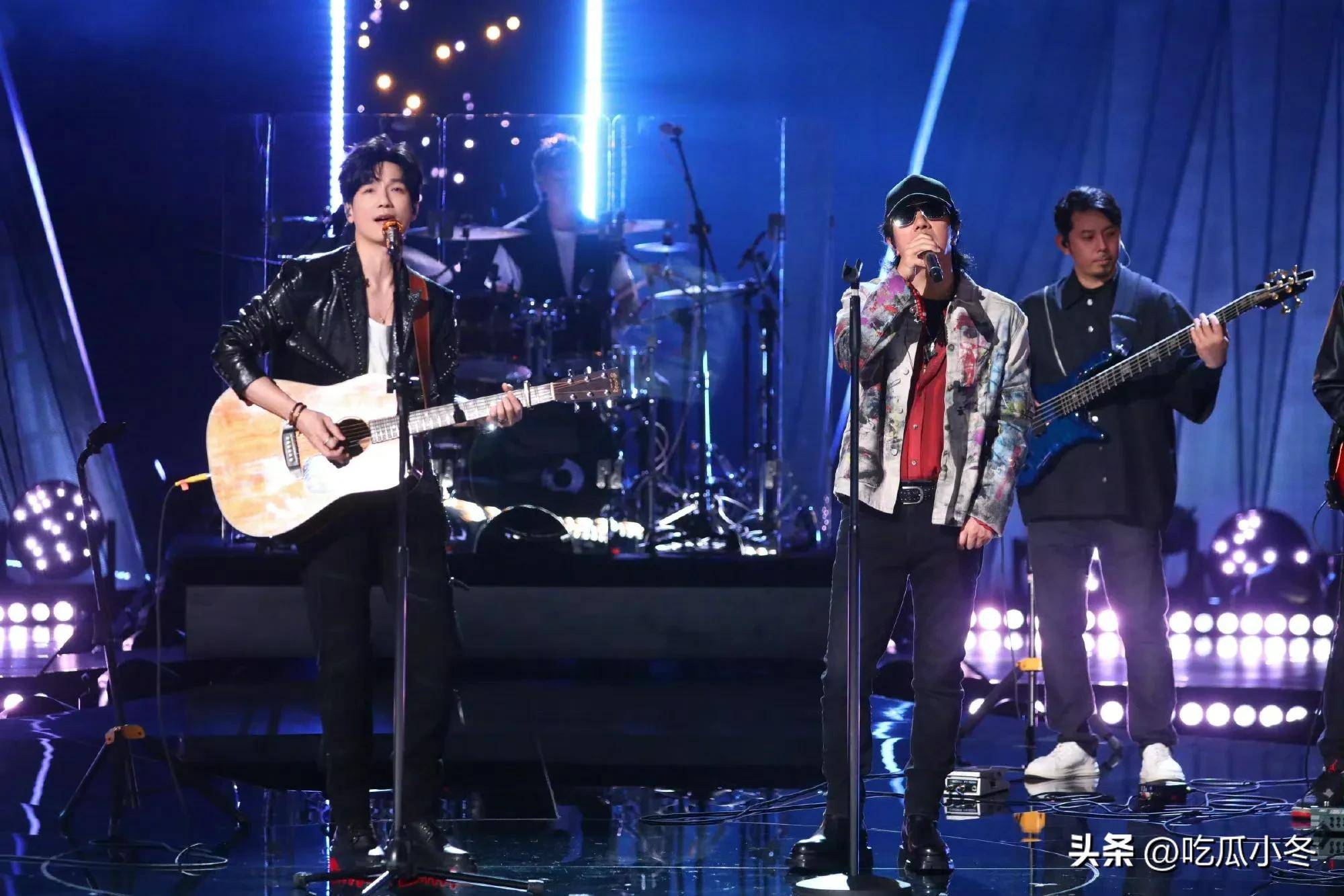 原创            3.8分！历史最低分！《歌手2025》有了热度，输了口碑