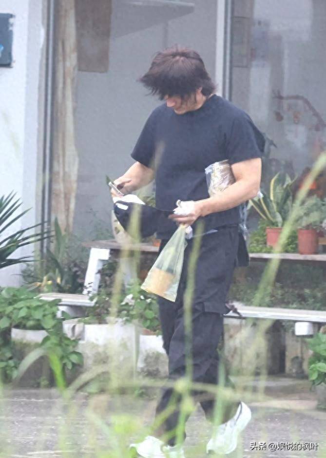 原创            贾永捷回应与言承旭拜祭大S，墓地发现钉子，验证了具俊晔的深情