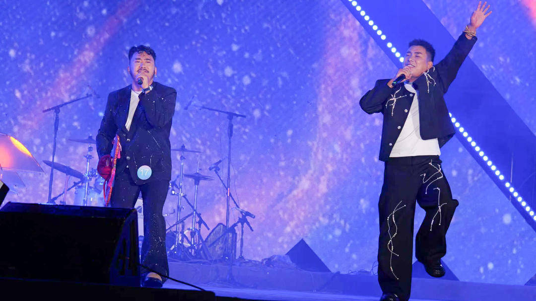 2025凉山十佳青年歌手大赛落幕 扎诺乐团获得冠军