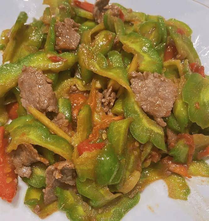 原创            “降糖佳品”不是苦瓜，而是它，每天吃点，降糖又润燥，预防并发症