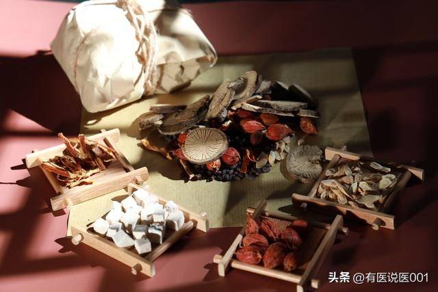 银杏叶片的8种科学搭配：辅助调理心脑血管问题，用对才有效