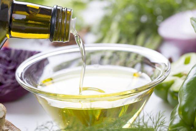 前列腺怕“憋”也怕“坐”？3个小妙招，帮男人护好它