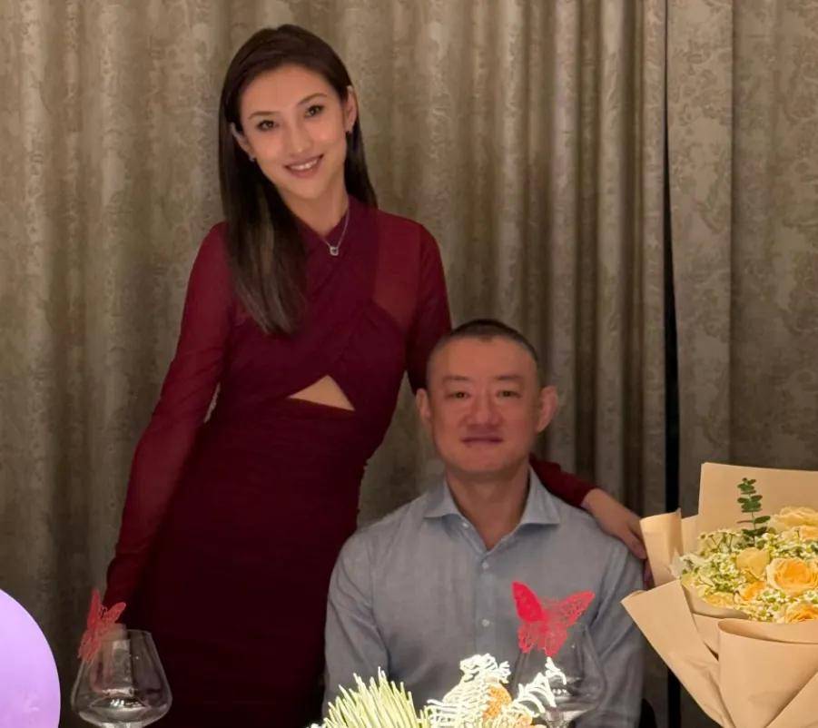 原创            京城四少汪雨再婚！女方官宣甜喊嫁给爱情，双方相差18岁