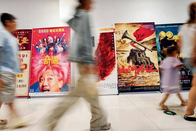 谁都撑不起票房，电影靠什么呢？