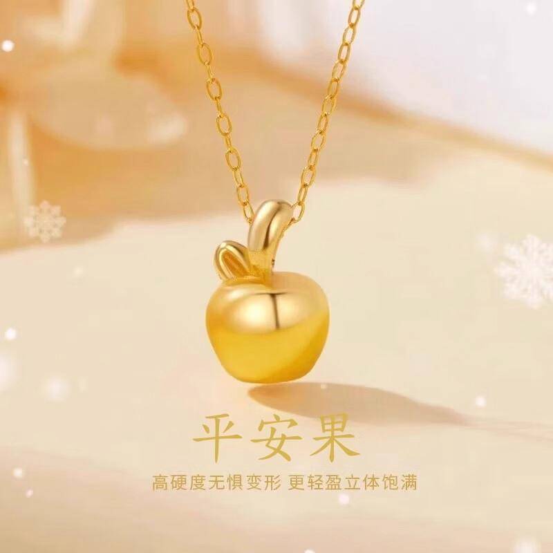 金苹果传奇：从颈间优雅到家居艺术的奢华蜕变