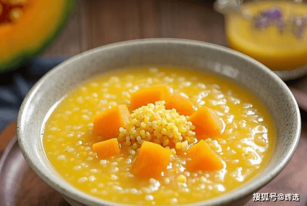 原创            减肥晚餐选南瓜粥,明智之选