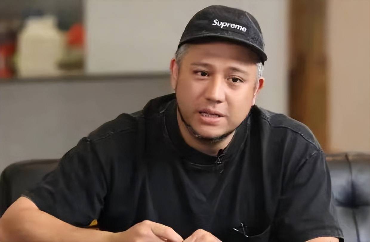 原创            打工太累赚钱不够花，张致恒想回娱乐圈，能回吗？