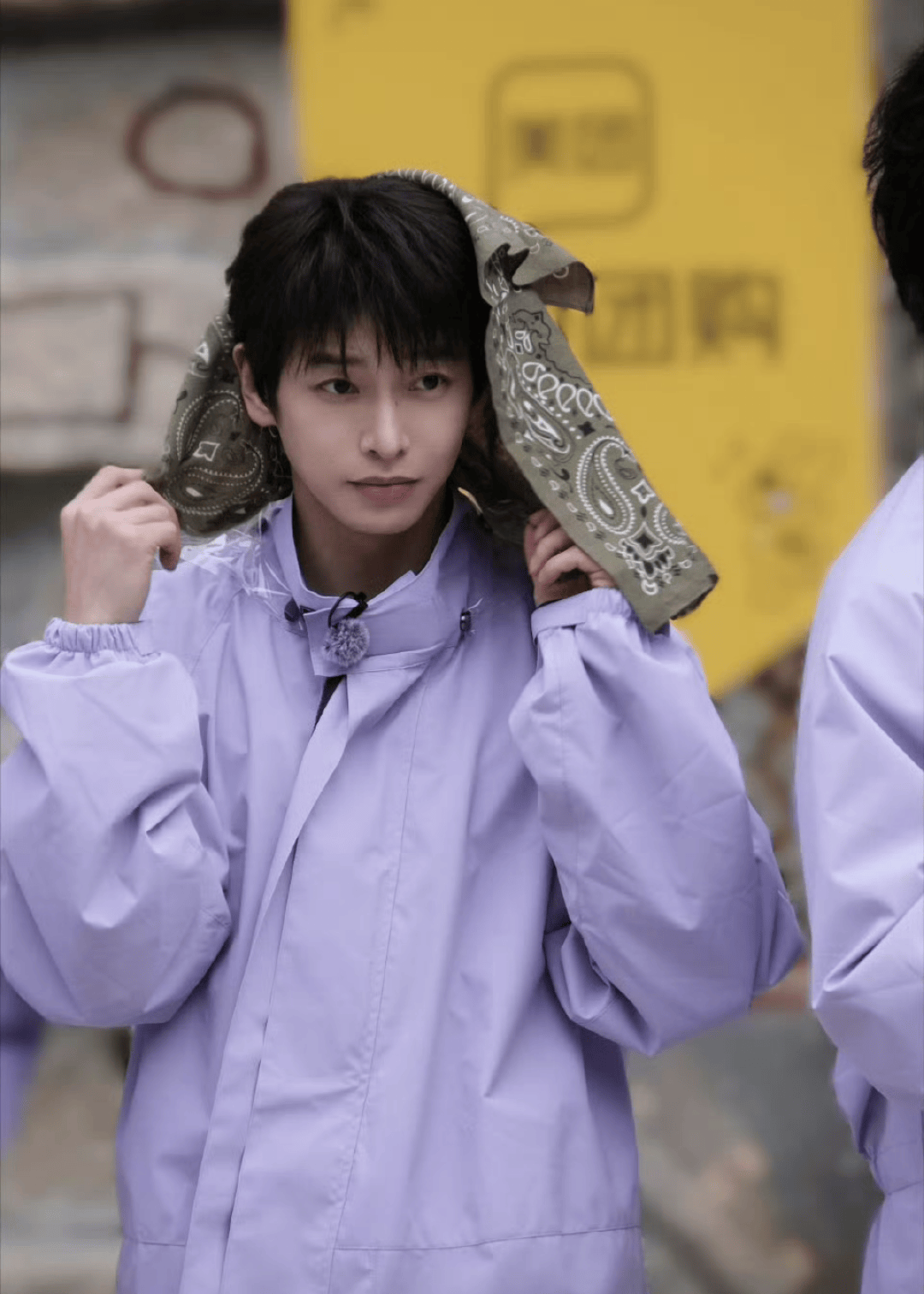 膝盖成精自动跪？彭昱畅连跪6次破防！！弹幕：这是综艺还是膝盖修炼现场