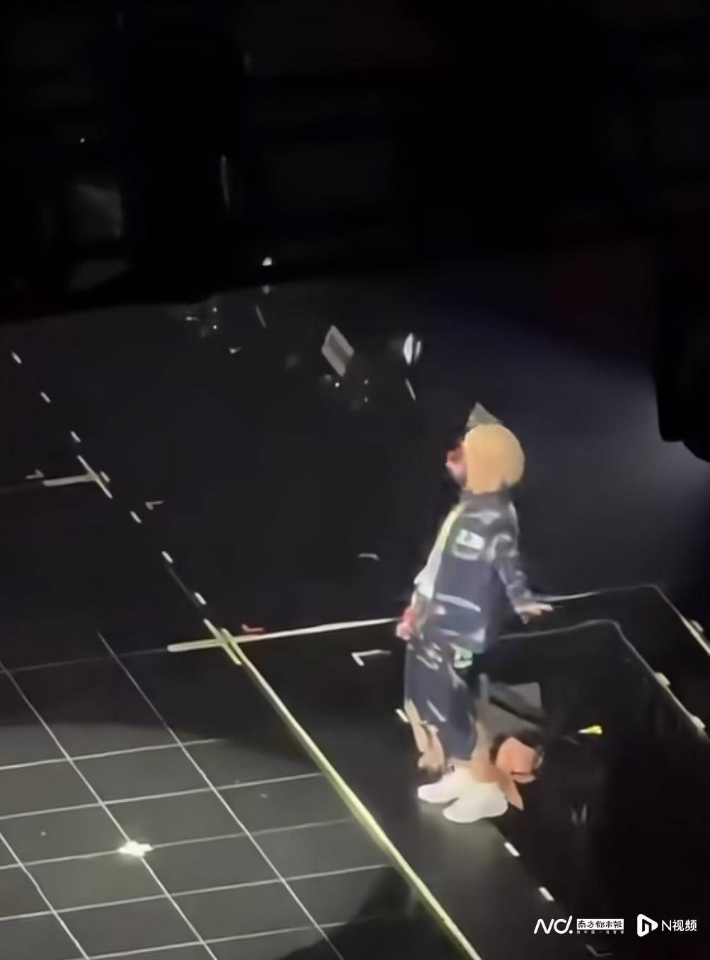 演唱会频现舞台险情，专家呼吁制定行业标准与规范