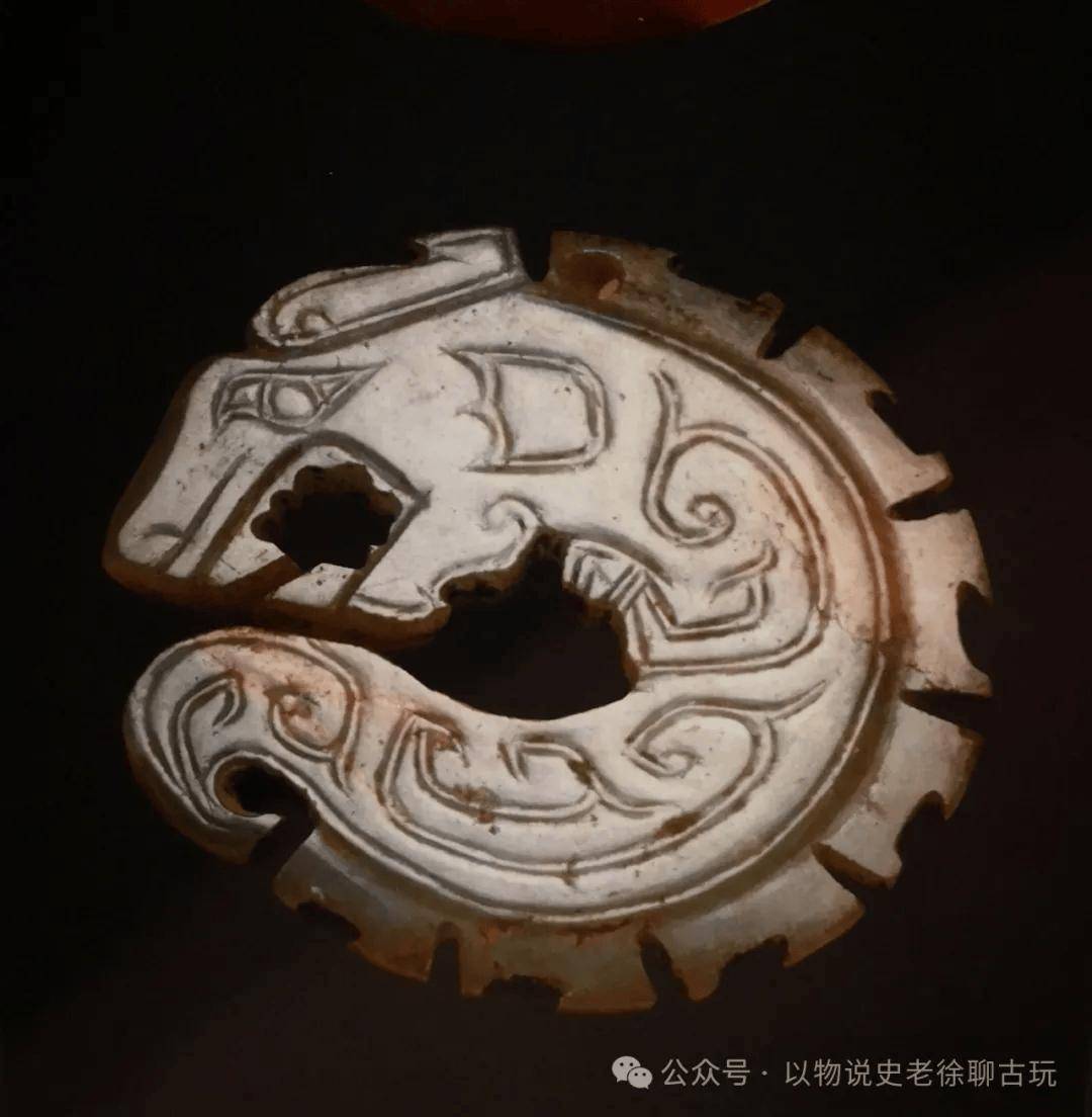 徐文宁专栏：《商周玉器盾形纹样的符号学解读与辨伪研究》