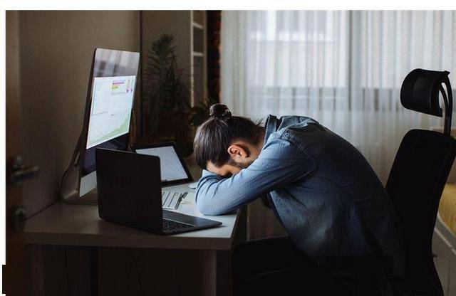 这4个“吸阳”行为，男性早该忍住，为了健康别太放纵自己