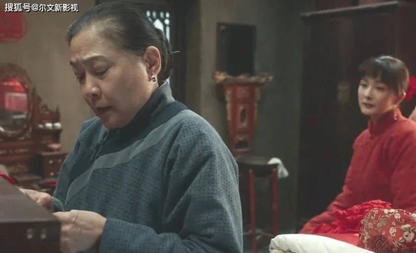 生万物：导演只是请沈丹萍演杨幂的母亲，她把自己揉进角色骨血里