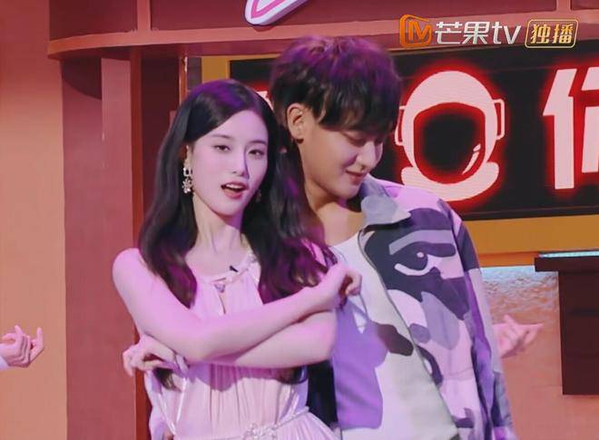 黄子韬与徐艺洋的爱情，皆是“预设剧本”