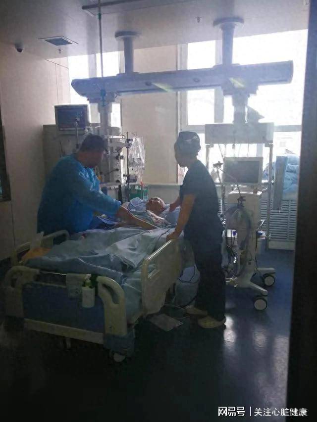 原创            农村脑梗死亡率翻倍！医生：宁可少吃一顿肉，也别犯这3个饮食错