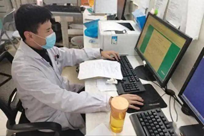 喝酒、抽烟、喝茶，到底哪个危害大？医生揭开真相，不妨了解一下