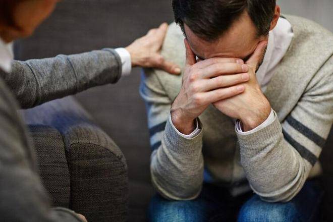 原创            中年危机已至？超3成男性深陷困境，该如何破解“男言之隐”