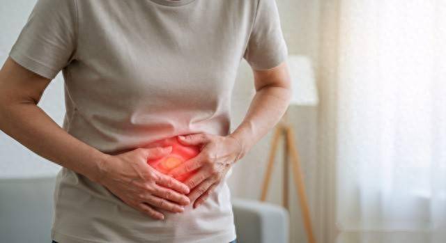 3药健脾祛湿和胃、温肾涩肠止泻，修复肠黏膜，治疗溃疡性结肠炎