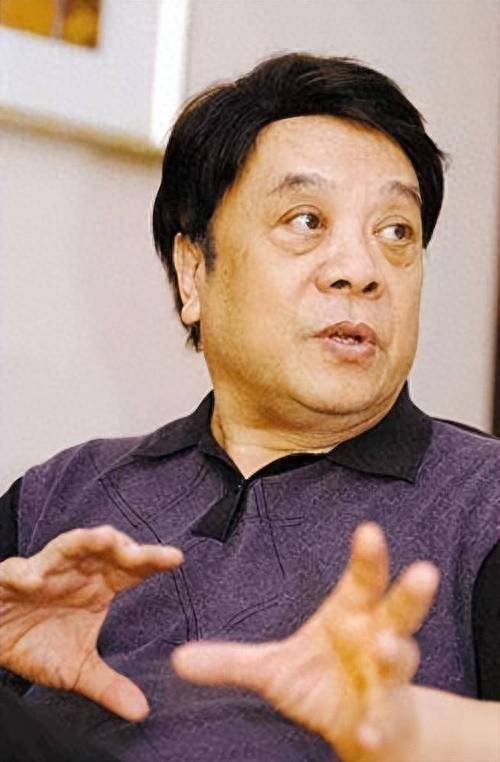 原创            直到看见赵忠祥的妻子，才明白他为何不把遗产留给妻儿却托给倪萍