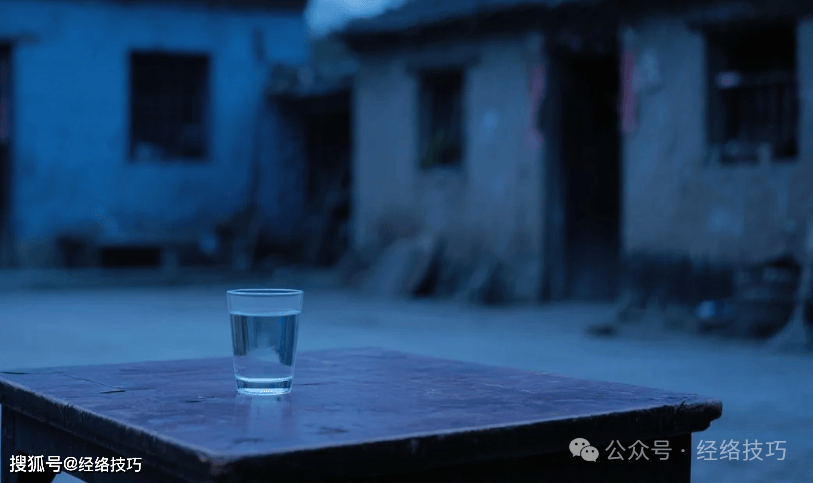 原创            秋风燥邪易伤身，按揉穴位防秋燥