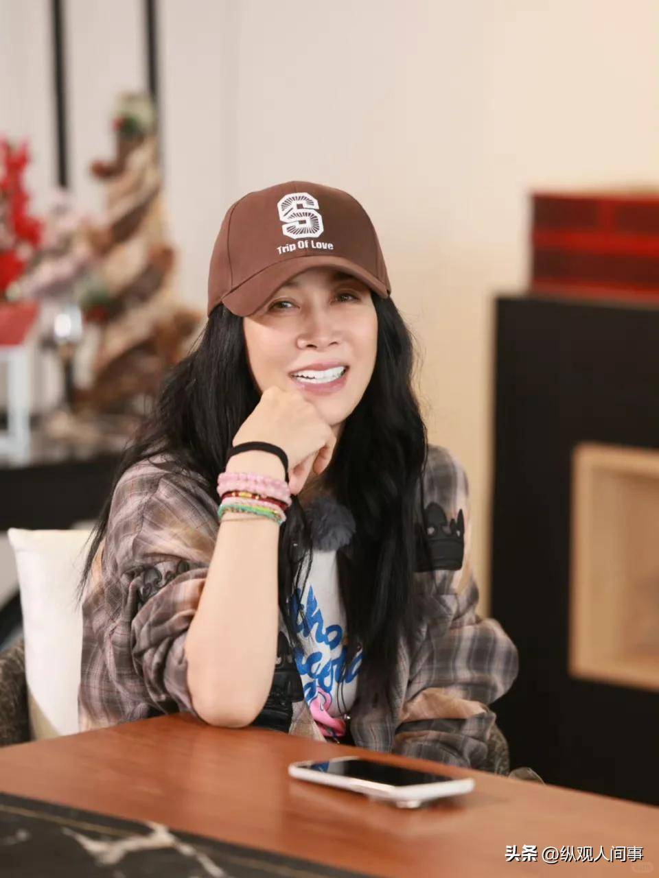 原创            《花少7》开播！3人零差评，2位超有梗，1人翻红，只有她是作精