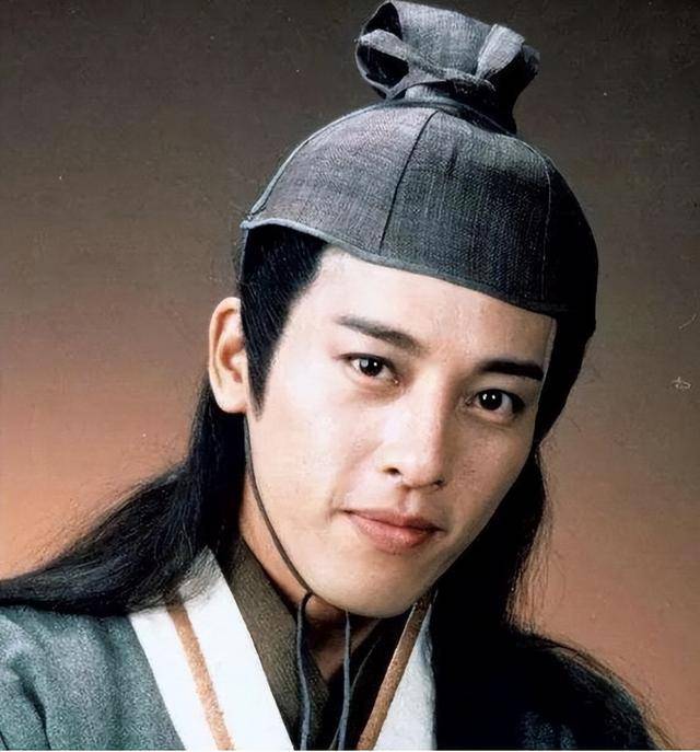 突发!吕颂贤因肺部感染进入ICU,暴瘦36斤,被猜测与常年吃素有关