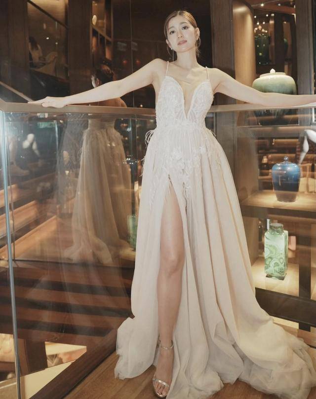 TVB实力女星生日晒美照！穿藏服被赞冻龄，传婚变多时不愿回应