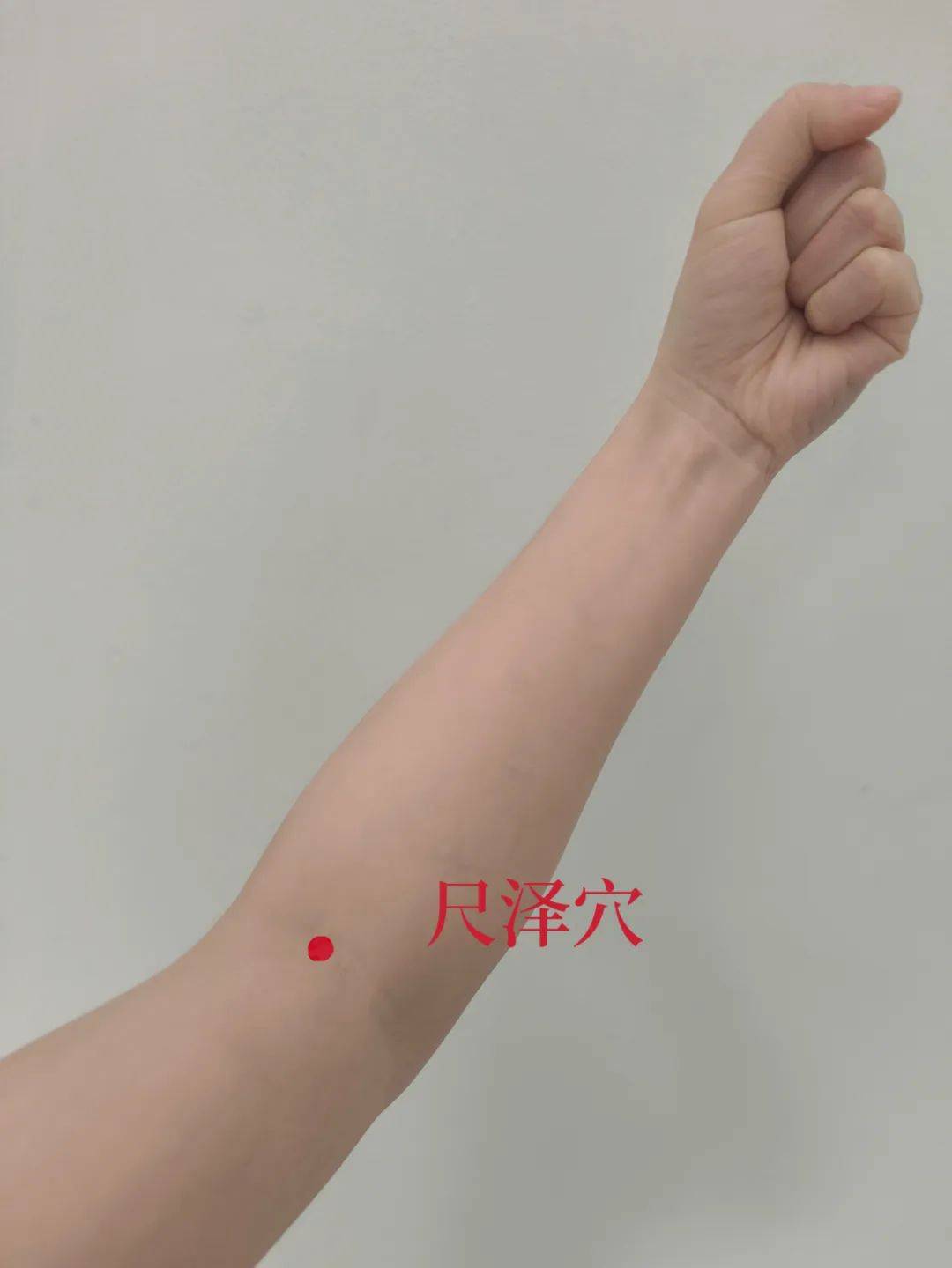 揉开这3个地方，才知道自己有多湿：上中下三焦祛湿法