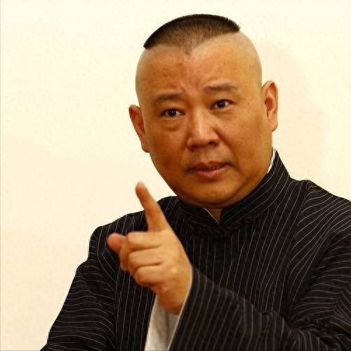 原创            杨议直播间讽刺岳云鹏，郭德纲紧急发声，一句话牵出杨少华死因