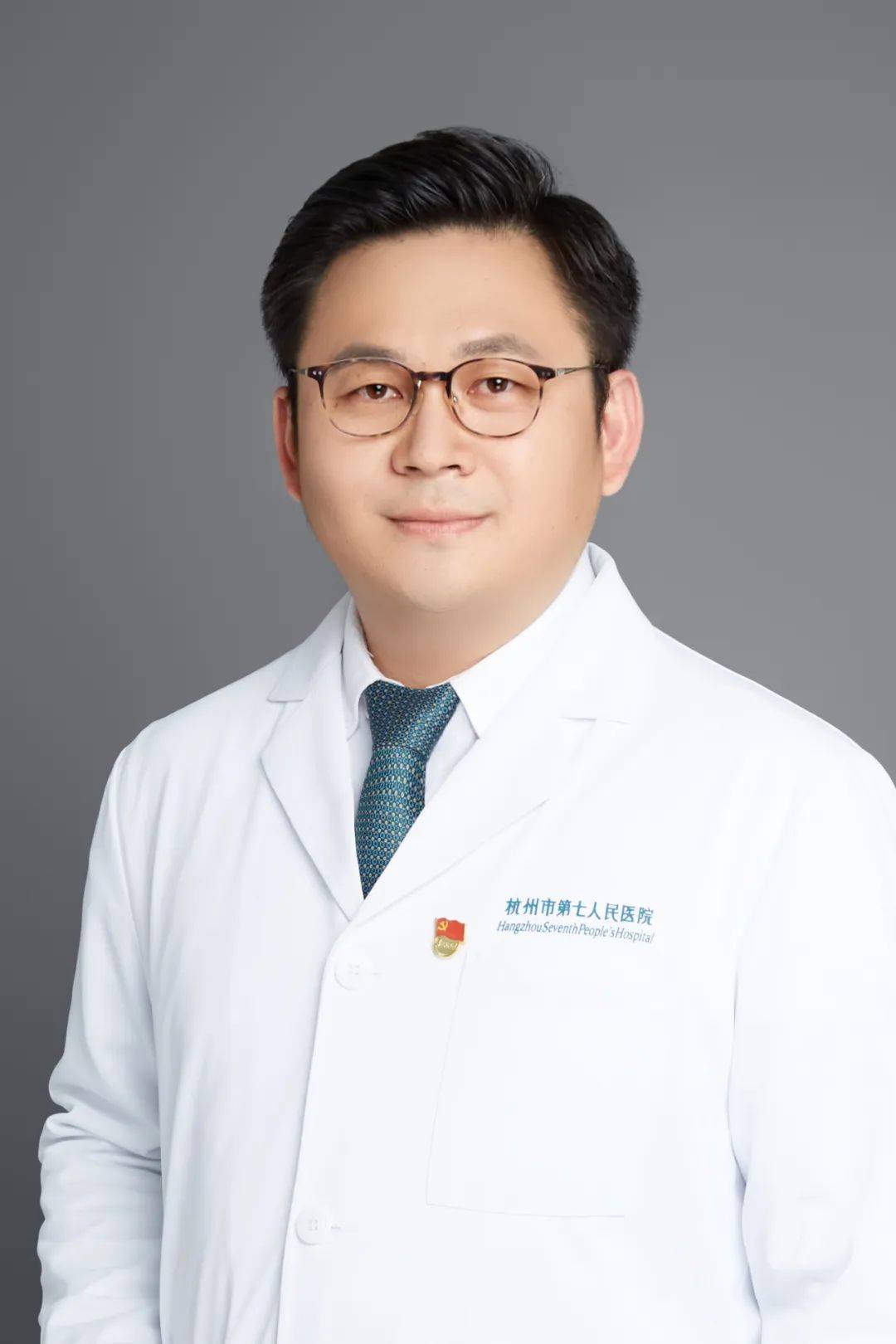 专家在身边丨半夜总是偷偷起来！女子发现儿子反常行为，瞬间发火...